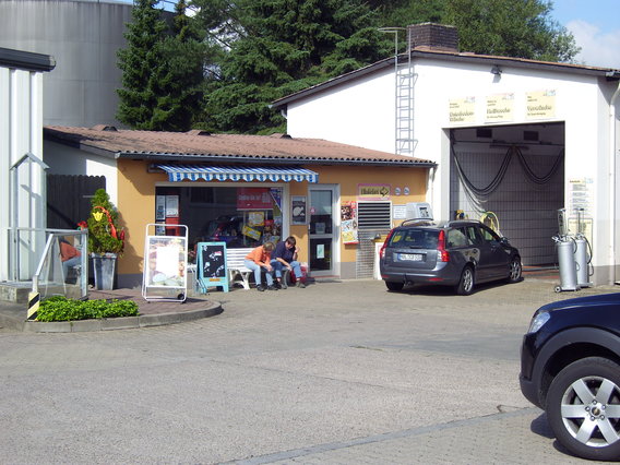 Freie Tankstelle Halle in Halle Kreis Holzminden - Logo