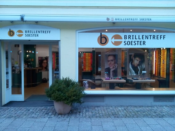 Brillentreff Soester in Emmendingen - Logo