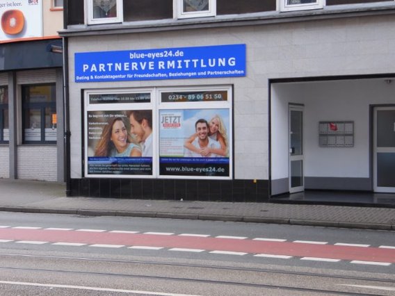 Partnervermittlung Blue-Eyes24 UG in Bochum - Logo