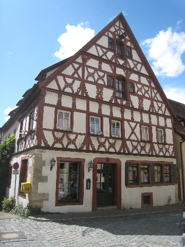 Japan Restaurant Louvre in Rothenburg ob der Tauber - Logo