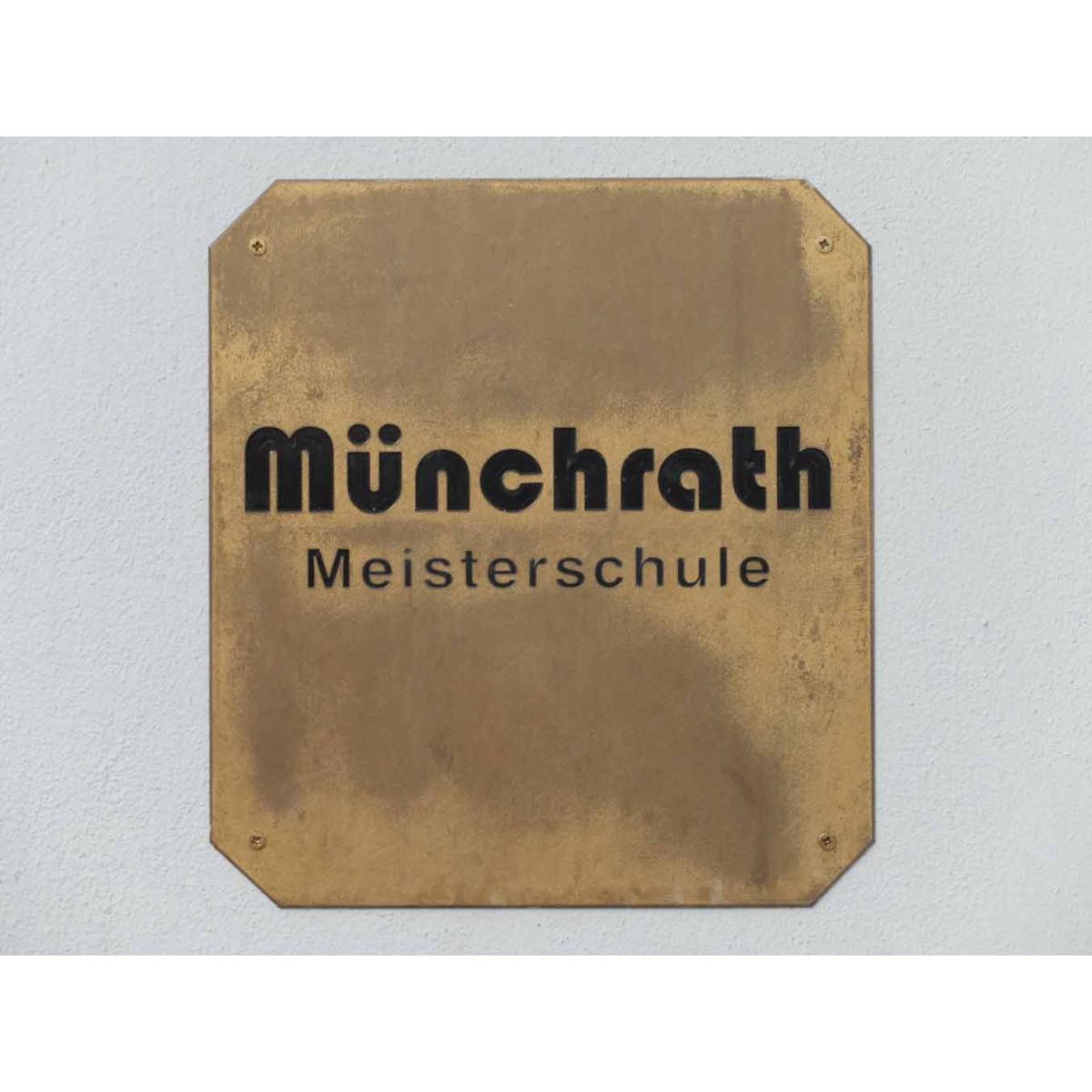 Münchrath Fachschule für Friseure GmbH in Köln - Logo