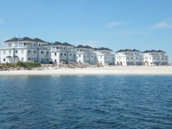 STRAND HUS - Ferienhaus direkt am Strand in Kappeln an der Schlei - Logo