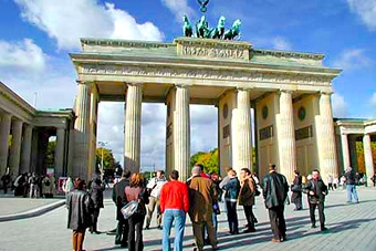 Berlin Stadtführungen Sightseeing Tours in Berlin - Logo