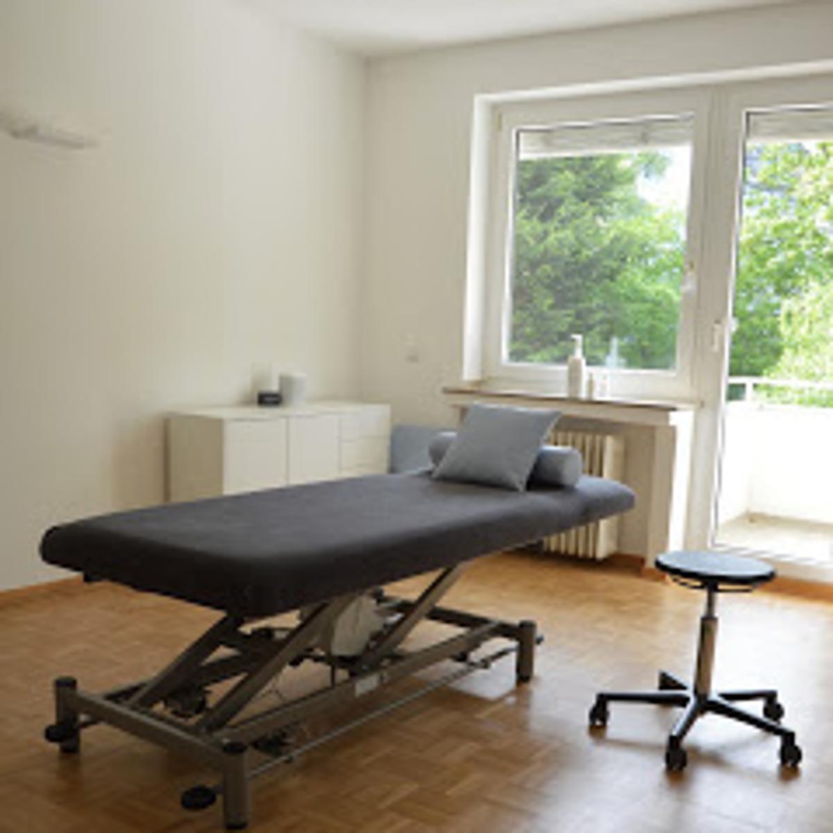 in vivo physio in Düsseldorf - Logo