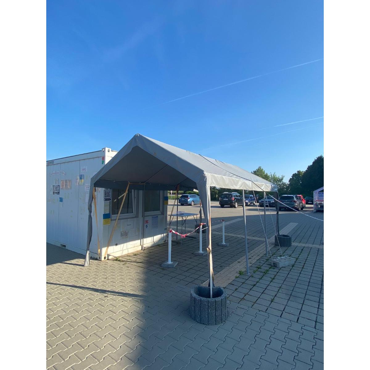 Covid-Bayern Teststelle Königsbrunn, REWE MAYR Parkplatz in Königsbrunn bei Augsburg - Logo