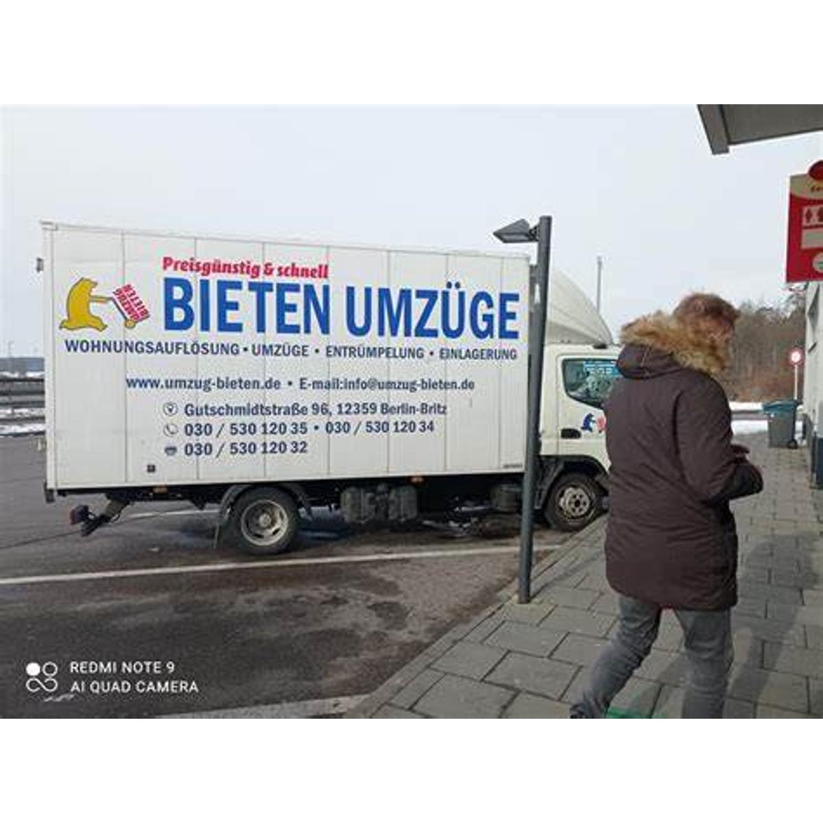 Umzüge in Berlin und Bundesweit, Wohnungsauflösung, Entrümpelung in Berlin - Logo