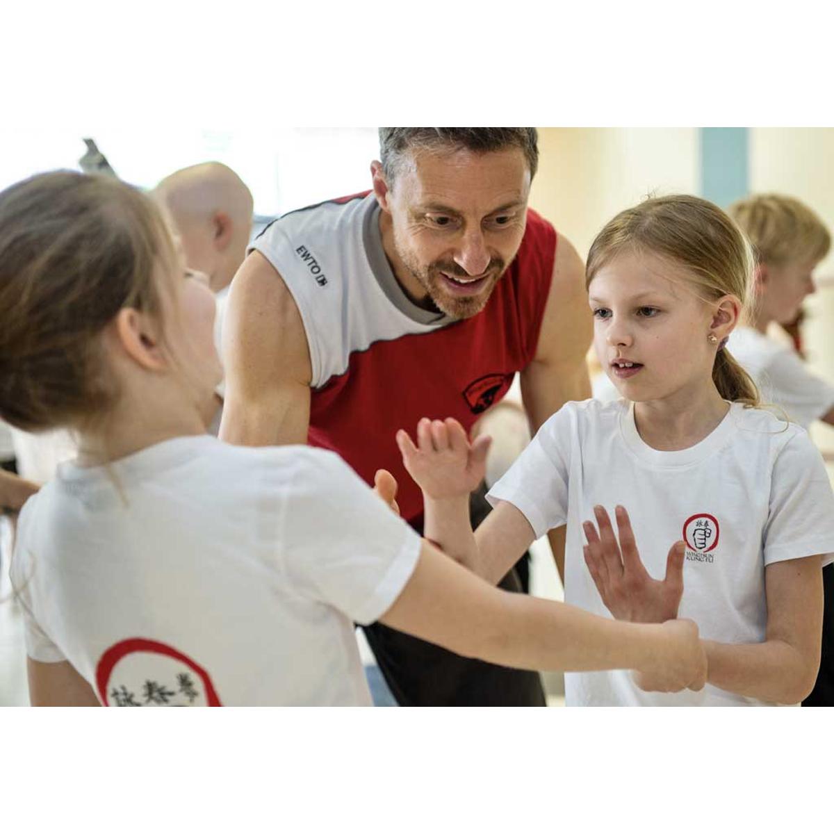 WingTsun Kampfkunst Zentrum Troisdorf in Troisdorf - Logo