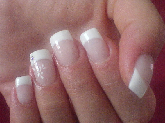 Nails ReFine in Konstanz - Logo