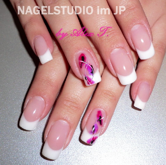 Land Of Nails im Haarstudio Pfeiffer in Bad Hersfeld - Logo