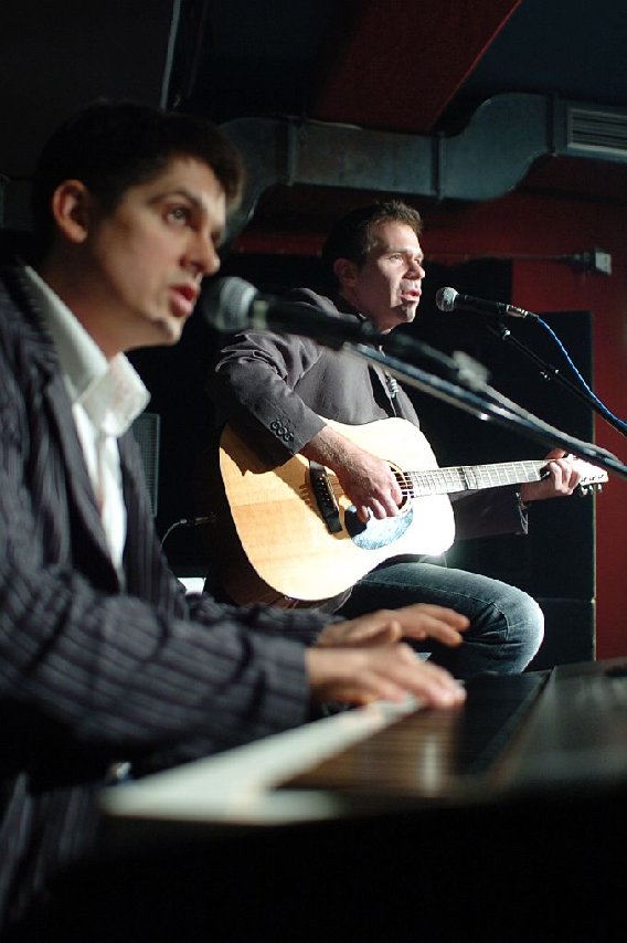 Peter und der Wüst - Unterhaltungsrock mit Gitarre und Klavier in Rostock - Logo